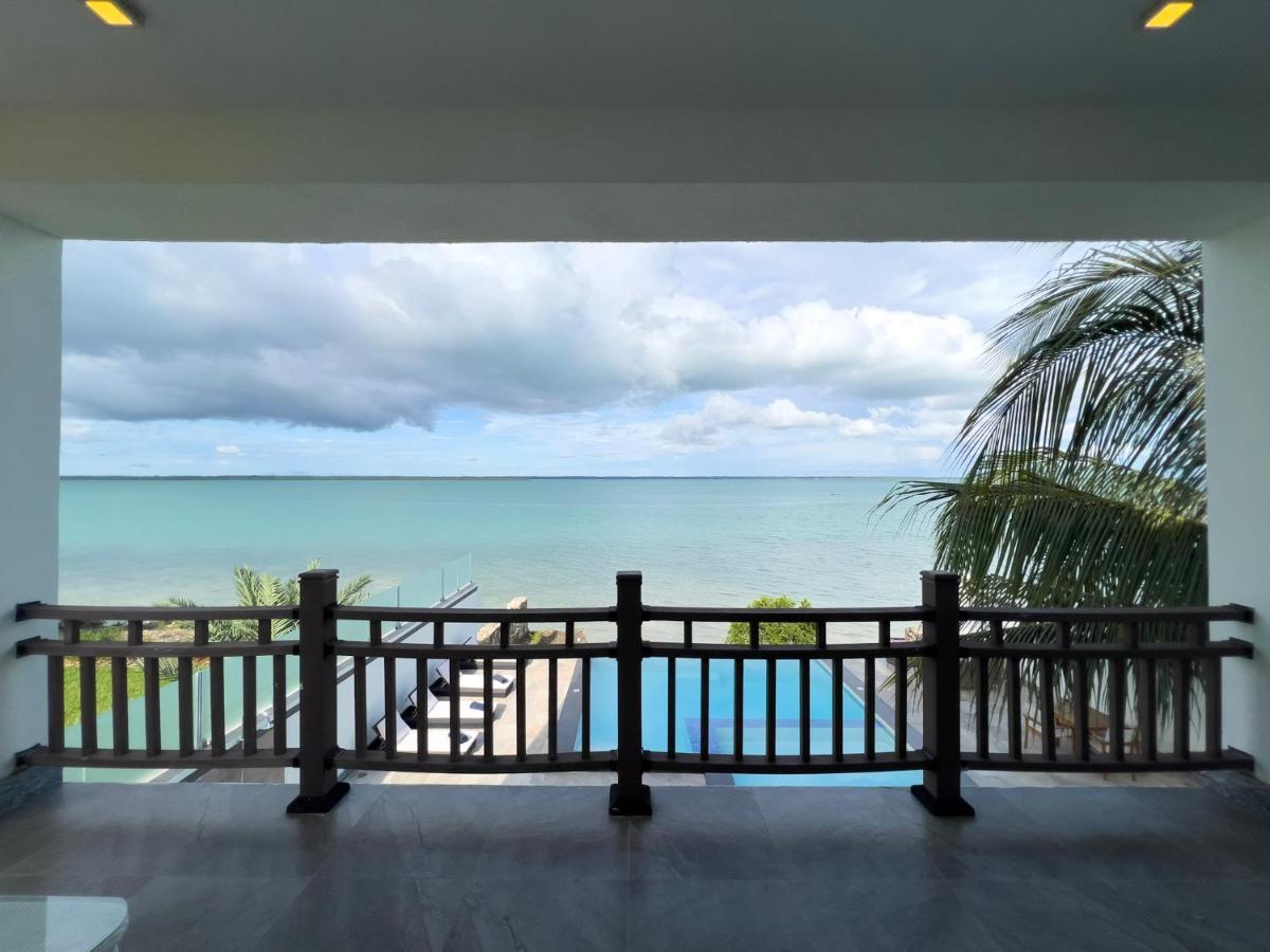 Zanzibar Dt Beachfront Villa Mkunguni Exterior photo