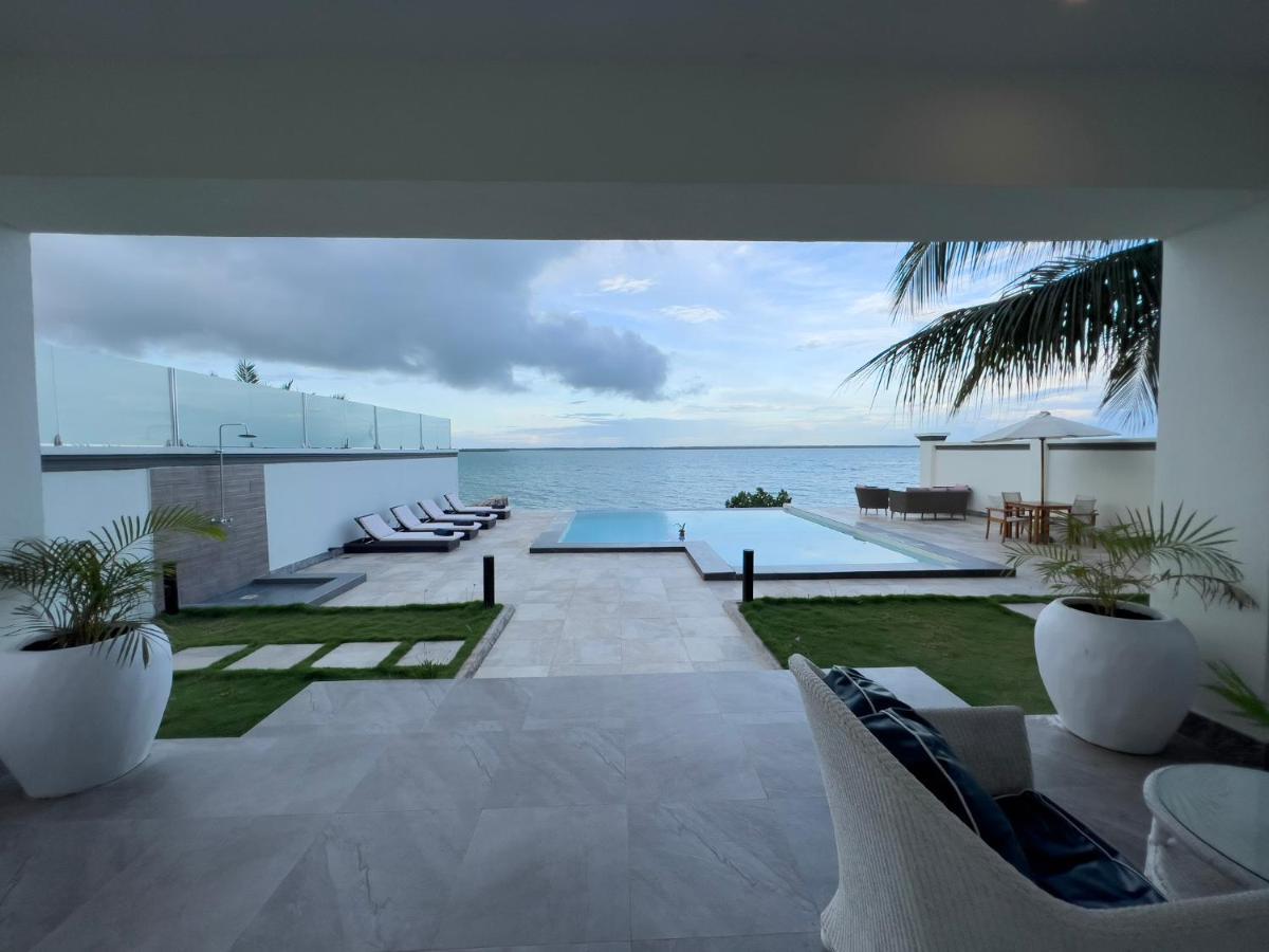 Zanzibar Dt Beachfront Villa Mkunguni Exterior photo