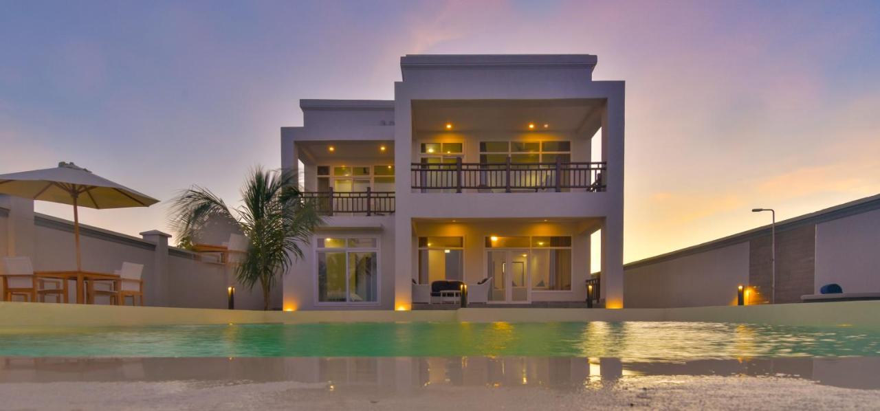 Zanzibar Dt Beachfront Villa Mkunguni Exterior photo